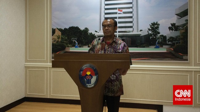Tunggakan gaji sejumlah klub Liga Super Indonesia (ISL) menjadi sorotan dalam pertemuan Tim sembilan dengan BOPI dan APPI di kantor Kemenpora, Rabu (4/2).