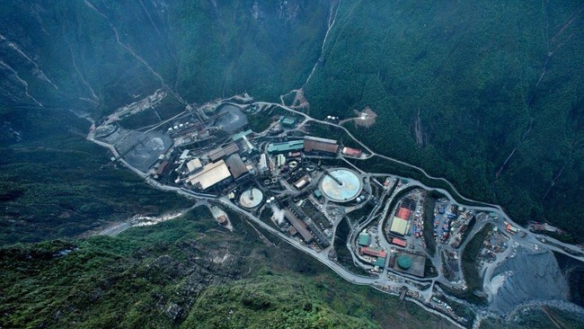 Produksi Freeport anjlok 50 persen pada 2019 akibat transisi pengelolaan tambang.