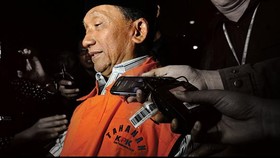 Suap PT MKS Atas Permintaan Fuad Amin