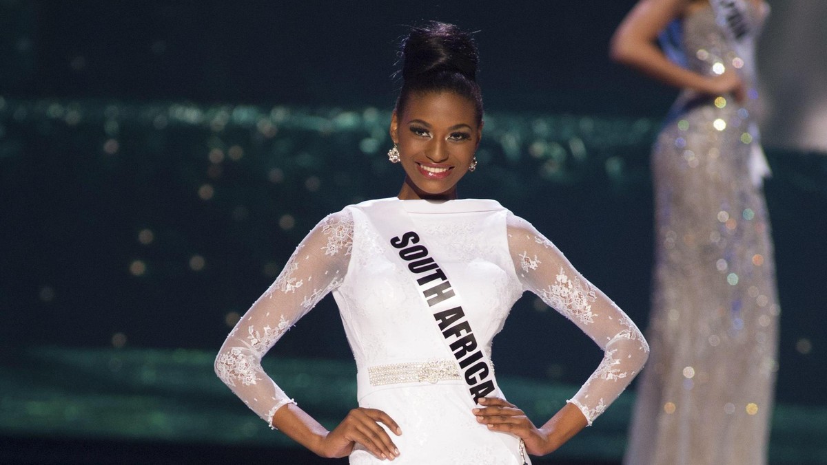 Aksi Perempuan-perempuan Cantik Afrika di Miss Universe 2014