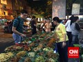 Menikmati Makanan Rumahan di Warung Pelataran Mal