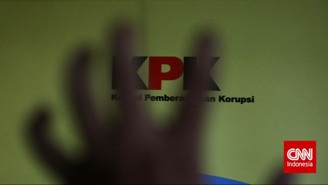 KPK menggeledah kantor Kemnaker terkait dugaan suap dalam pengurusan Rencana Penggunaan Tenaga Kerja Asing di kementerian tersebut.
