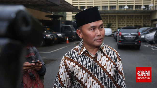 Gubernur Sugianto Sabran menyatakan 20 warga Seruyan yang ditahan polisi sudah dibebaskan dengan dijamin langsung oleh Ketua Umum Dewan Adat Dayak Kalteng.
