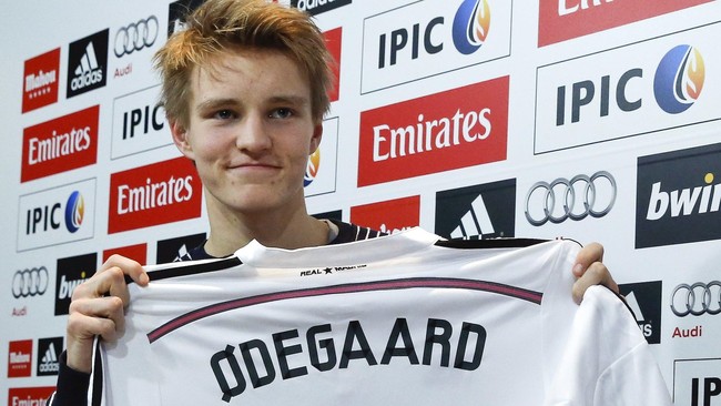 Pemain muda Real Madrid, Martin Odegaard, disarankan melepaskan diri dari "kekuasaan" sang ayah untuk tumbuh dewasa dan menjadi pemain sepak bola kelas dunia.