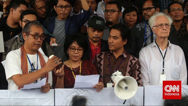 Romo Magnis dan Buya Maarif dipertemukan sebagai narasumber induksi pimpinan tentang ekspektasi masyarakat atas pimpinan KPK.