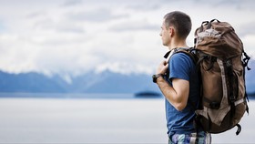 4 Tips Jadi Petualang Wisata Hebat dan Hemat