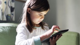 Mengalihkan Perhatian Anak dari Games dan Gadget
