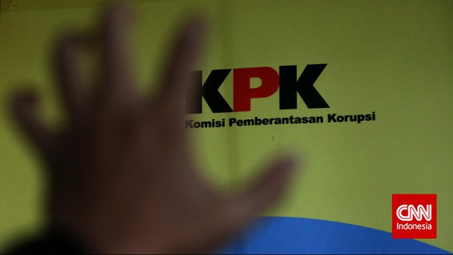 Anak mantan Gubernur Sulsel Nurdin Abdullah yang masih berstatus mahasiswa, diperiksa KPK terkait dugaan korupsi bapaknya dalam proyek infrastruktur.