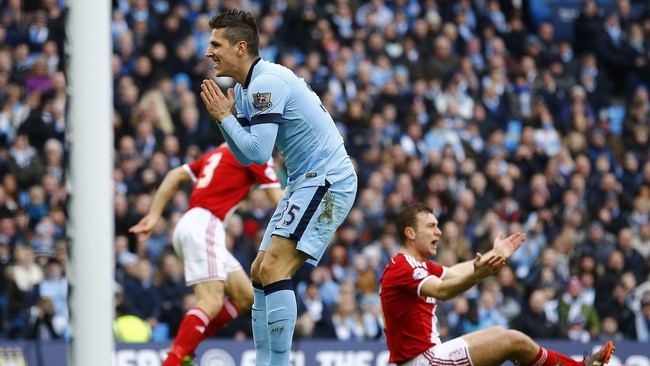 Mengaku telah bersuaha memberikan yang terbaik, pemain Man City Stevan Jovetic sangat kecewa akhirnya terlempar dari skuat yang berlaga di Liga Champions.