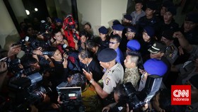 Todung: Tak Ada Alasan untuk Tahan Bambang Widjojanto