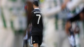 Cristiano Ronaldo Menanggalkan Wajah Arogan