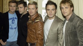 CIA Gunakan Lagu Westlife untuk Menyiksa Tahanan