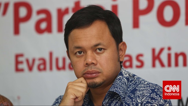 Walikota Bogor, Bima Arya saat berdiskusi di Lembaga Survei Indonesia, Jakarta, Minggu, 25 Januari 2015. CNN Indonesia/Safir Makki
