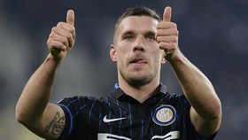 Inter Kalah, Mancini Salahkan Podolski