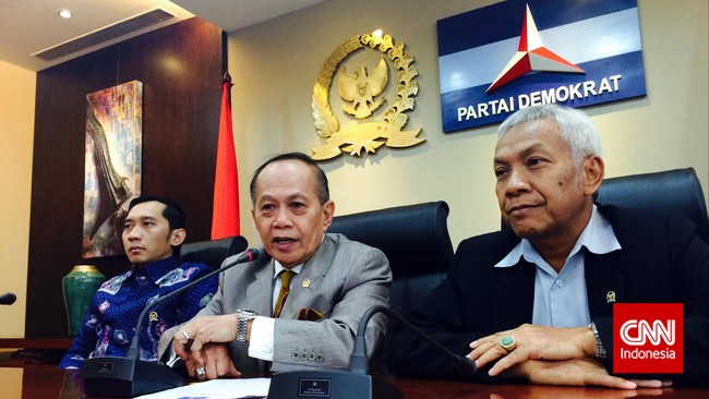 Wakil Ketua Umum Demokrat Syarief Hasan menyebut tunjangan DPR yang diterima saat ini sudah mencukupi.