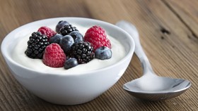 Bijak dalam Mengonsumsi Yogurt