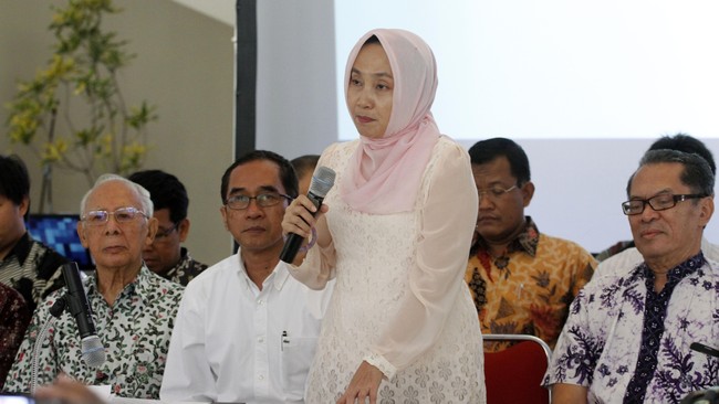 Gempa dengan magnitudo 6,9 ada Minggu (19/8) malam adalah gempa baru yang memiliki setidaknya 22 gempa susulan.