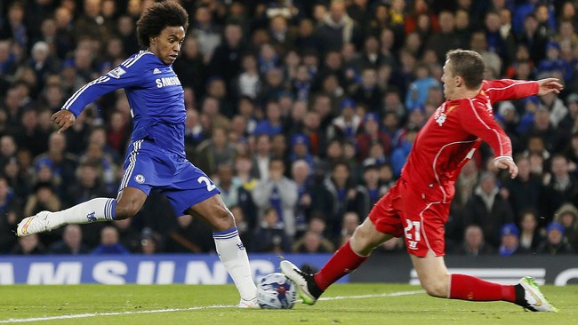 Gelandang bertahan asal Brasil, Lucas Leiva, harus absen sebulan membela Liverpool akibat cedera paha yang ia terima dalam derby Merseyside akhir pekan lalu.