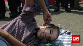 Gun Gun: Jokowi Dibawa ke Arah Jebakan Politik