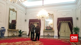 BJ Habibie Ingatkan Presiden Jokowi Harus Memihak ke Rakyat