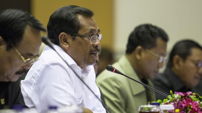 Kejaksaan Agung memastikan akan menambah satu orang asal Nigeria, Sylvester Obiekwe Nwolise yang masuk daftar tereksekusi mati narkoba gelombang dua 2015.