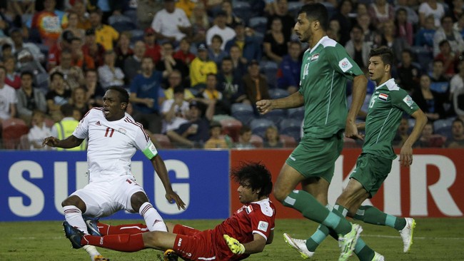 Uni Emirat Arab (UEA) berhasil merebut peringkat ketiga Piala Asia 2015 setelah mengatasi perlawanan Irak di Stadion Hunter, Newcastle, Jumat (30/1).