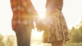 'Chemistry' Nyata Berciuman Secara Ilmiah