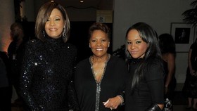 Bobby Brown tentang Bobbi Brown: Tolong Doakan Dia