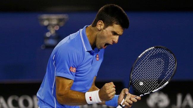 Dalam waktu tiga setengah jam, Novak Djokovic mengandaskan perlawanan Andy Murray untuk merebut gelar Australia Terbuka kelimanya.