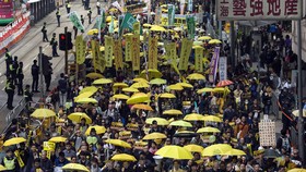 Ribuan Demonstran Pro-Demokrasi Beraksi Lagi di Hong Kong