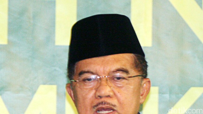 Wakil Presiden Jusuf Kalla mengungkapkan investor Jepang dan Tiongkok siap membiayai sebagian proyek pembangkit listrik 35.000 MW.