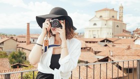 Tips Membersihkan dan Menyimpan Kamera Setelah Berwisata