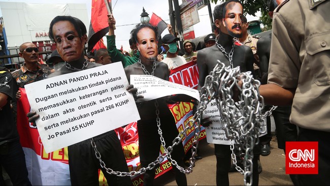 Pernyataan sikap itu diberikan setelah tim kuasa hukum Komisaris Jenderal Budi Gunawan mendapat penolakan untuk bertemu dengan pimpinan KPK.