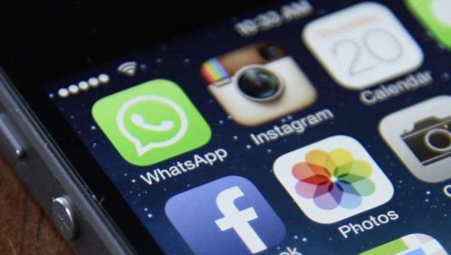 Foto Instagram Editor Vogue Dihapus setelah Menuai Kritik