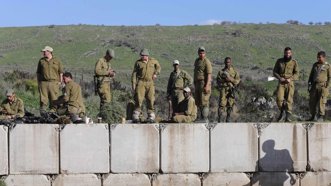 Perdana Menteri Israel mengatakan pasukan penjaga perdamaian PBB, UNIFIL, gagal menerapkan resolusi PBB yang melarang penyelundupuan senjata di Libanon.
