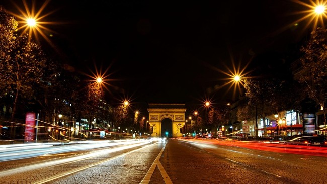 Terowongan Landy sepanjang 0,8 kilometer yang menghubungkan Paris dengan Bandara Charles De Gaulle memang dikenal rawan kejahatan yang tidak pandang bulu