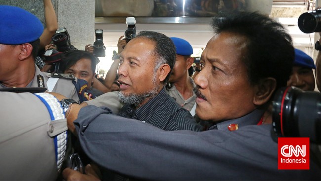 Lambang Taat Hukum Bambang