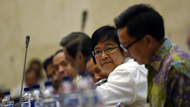 Menteri Lingkungan Hidup dan Kehutanan Siti Nurbaya menegaskan pengelolaan sampah merupakan tanggung jawab setiap pemerintah daerah.