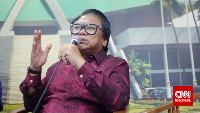 Oesman Sapta Odang mengatakan, dukungan Hanura kepada Jokowi untuk diusung pada Pilpres 2019 masih bisa berubah. Hanura tidak akan mendeklarasikan capres.