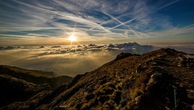 Pendaki Bandung Tewas Saat Mendaki Puncak Cartensz