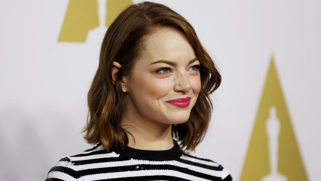 Aktris pemeran Mia dalam film 'La La Land', Emma Stone hampir selalu tampil cantik di setiap perhelatan acara karpet merah. Apa rahasia cantiknya?