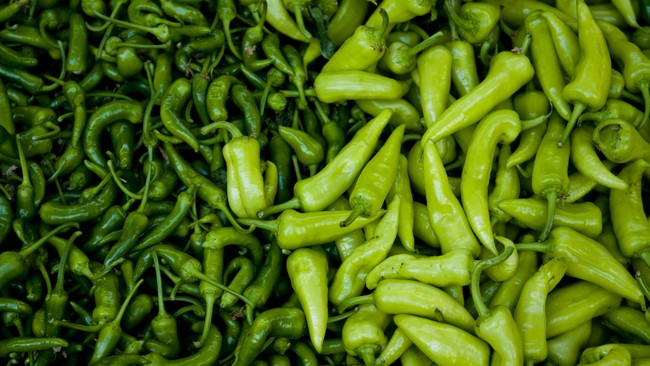 Harga cabai rawit hijau naik menjadi Rp47.900 per Kg, bahkan di sejumlah daerah tembus hingga Rp50 ribu per Kg.