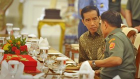 Strategi Politik Jokowi di Lingkaran Jenderal Pensiunan