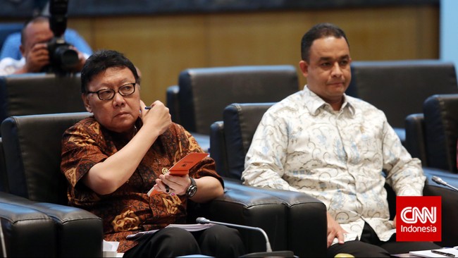 Kementerian Kebudayaan dan Pendidikan Dasar dan Menengah berencana membangun 200 SMK di empat sektor yang bakal jadi tambang duit negara.