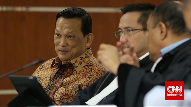 Didik menyangkal menikmati duit panas hasil korupsi Simulator SIM, dirinya bahkan mengaku menolak perintah atasannya yang telah jadi terpidana, Djoko Susilo.