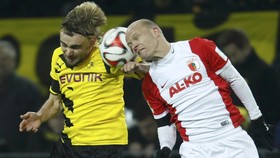Tak Ada Gol di Babak Pertama Dortmund vs Augsburg