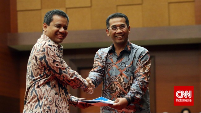 Menteri Keuangan Bambang P.S. Brodjonegoro telah menerbitkan PMK Nomor 132/0.10/2015, yang memuat penyesuaian tarif bea masuk atas 1.151 item produk impor.
