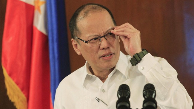 Presiden Filipina Benigno Aquino pada Senin (9/3) mengungkapkan dirinya diberikan informasi palsu oleh jenderal polisi terkait misi rahasia yang gagal.