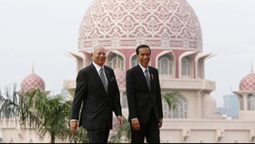 Keputusan Jokowi Pergi di Tengah Kisruh Bisa Jadi Tepat