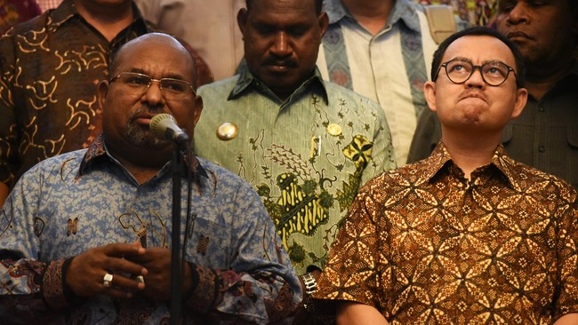 "Meskipun ada Vice President orang Papua, tapi itu sudah ada sindikat. Dia tidak ada perjuangan," ujar Radya Allberdto Wanggai.